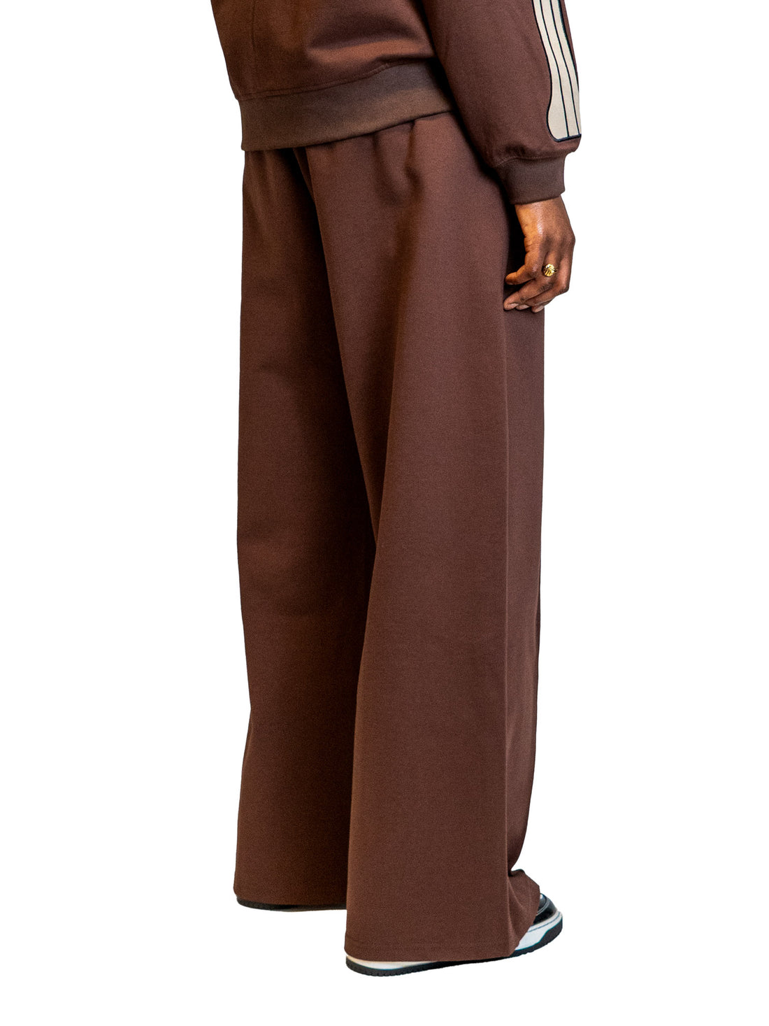 Racer Track Pants full look – New Offsprings Amsterdam Midnight Outcast streetwear